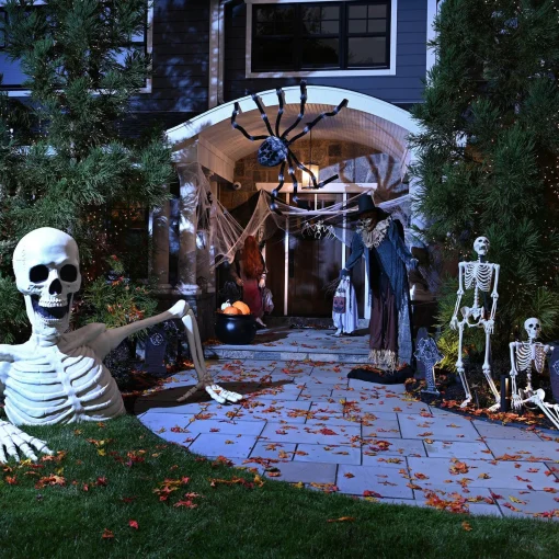 Party City Creatures|Giant Rattles The Groundbreaking Skeleton Plastic Yard Decorating Kit, 8Pc